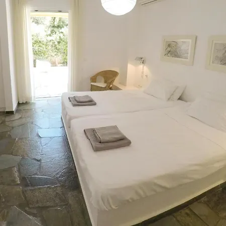 Beautiful In Porto Heli Ermioni With Wifi Apartment Vergaiika